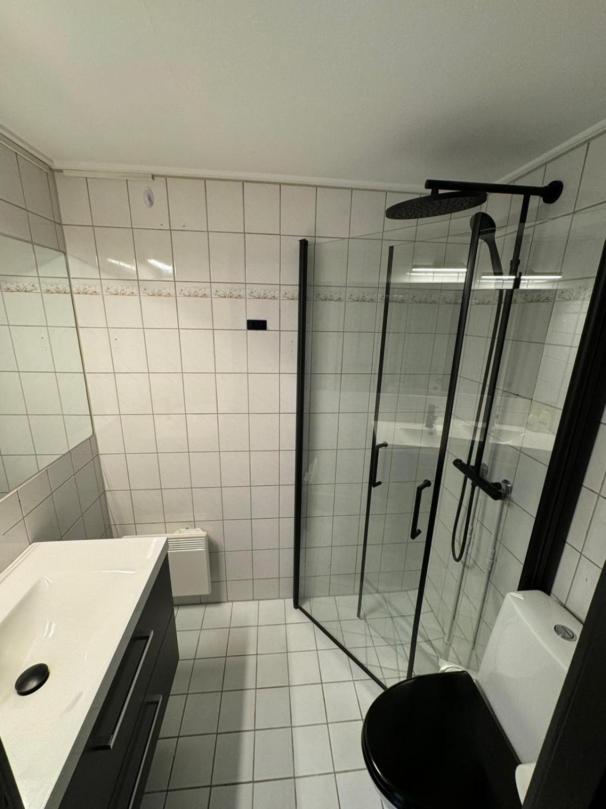 Voss Budget Apartments & Rooms المظهر الخارجي الصورة